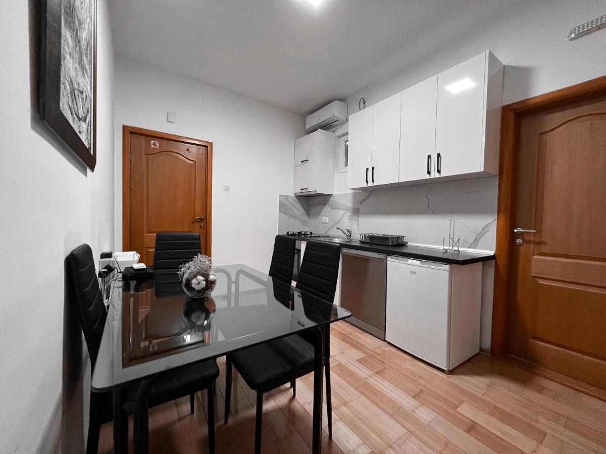 Apartament Stan Na Dan Sebastijan Banja Luka Zewnętrze zdjęcie